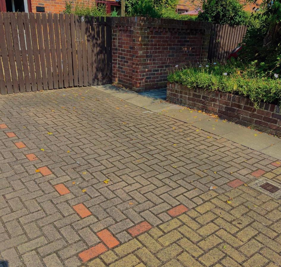 5 Lockside *Free Private Parking* *City Centre* York Dış mekan fotoğraf